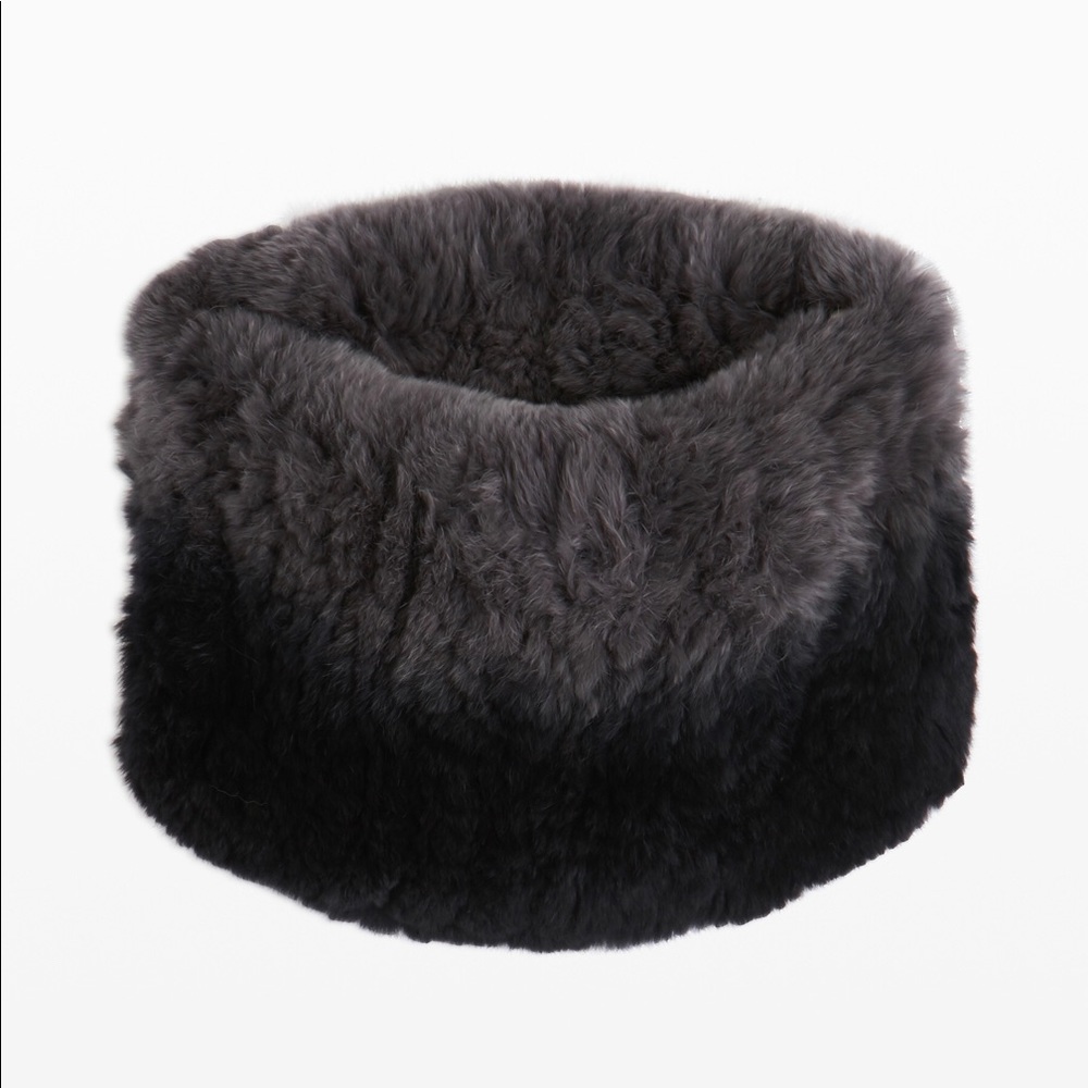 ETCETERA Genuine Rex Fur Neckie